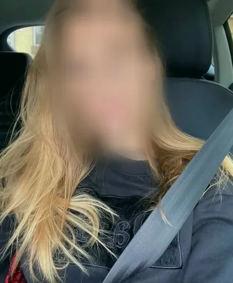 Esra, 32