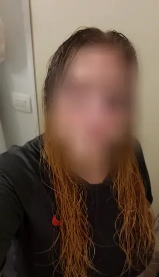 Jacqueline, 27