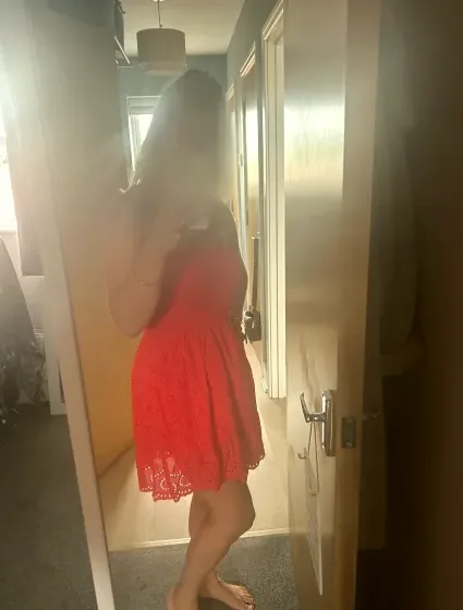 Julia, 34
