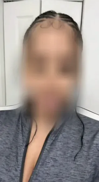 Leonie, 38