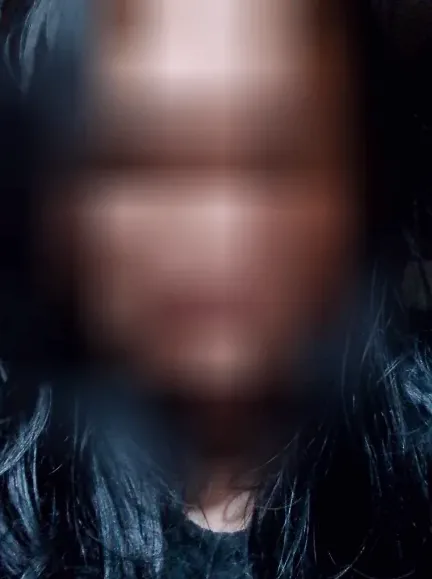 Leyla, 32