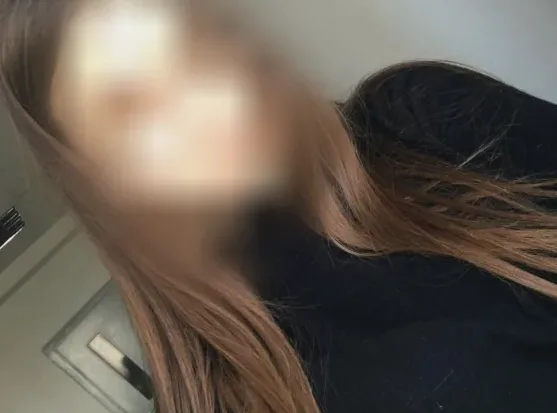 Luisa, 24