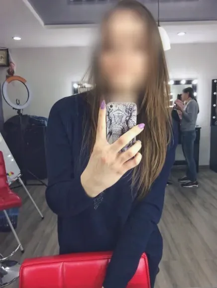 Özlem, 29
