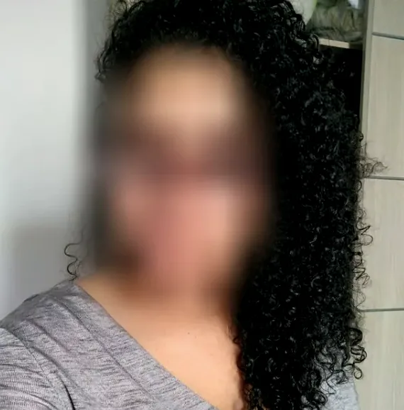 Selina, 34
